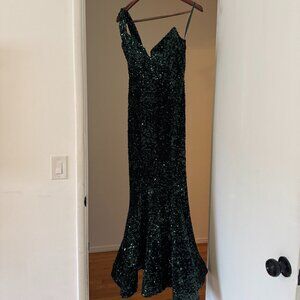 Mermaid fit Sparkly Green Dress